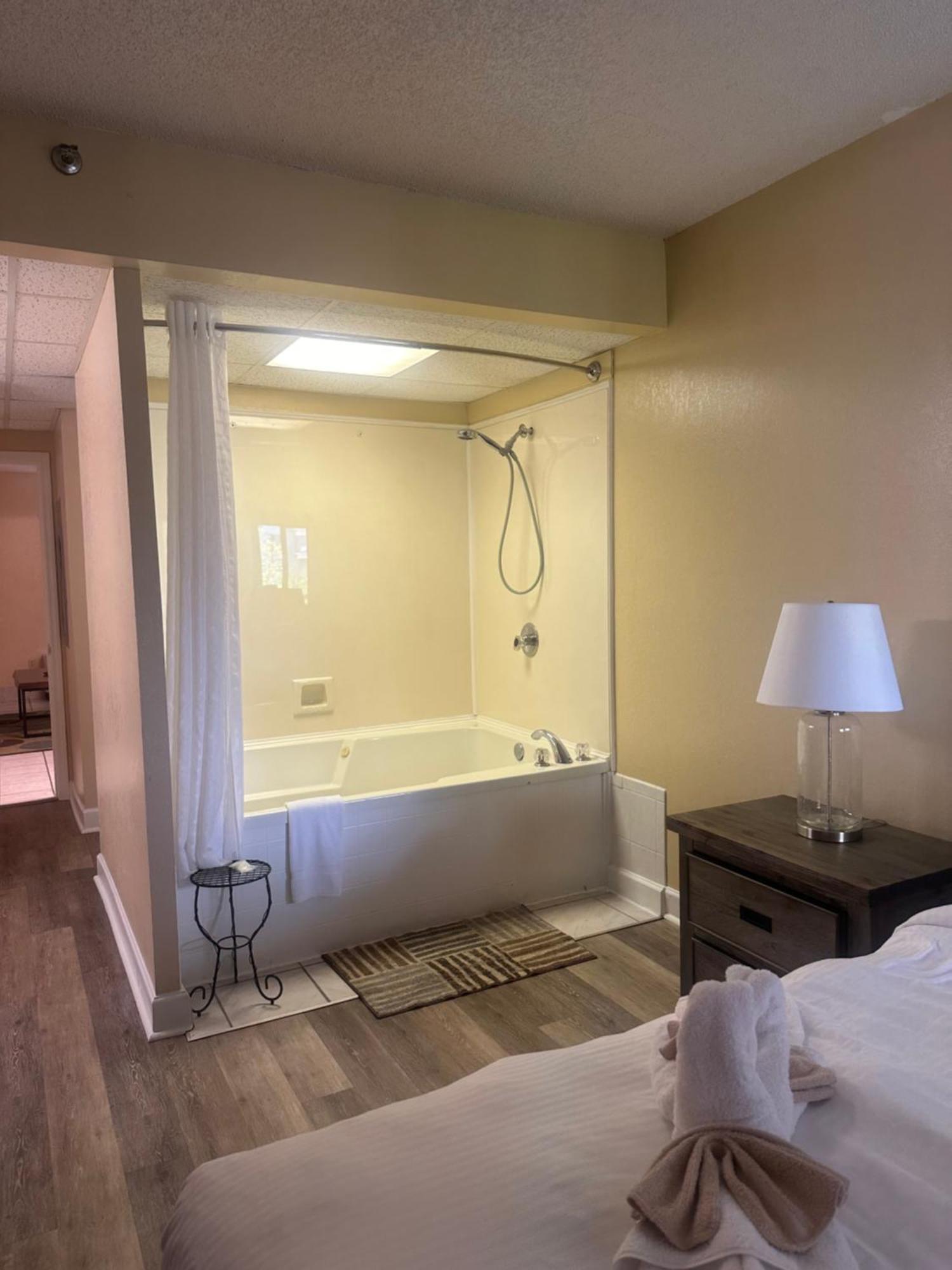 River Place Condos Riverside #309 1Bd ピジョンフォージ エクステリア 写真